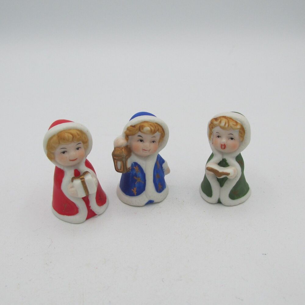 Vintage Porcelain Enesco Carolers Miniature Set of 3 Thimbles? Christmas